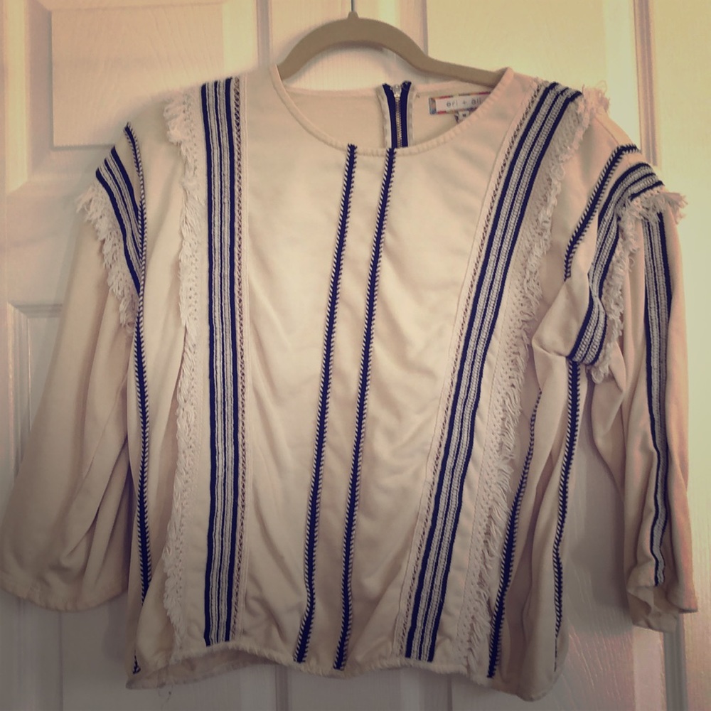 Anthroplogie fringe top eri + ali